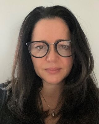 Photo of Simona Ilieva, Registered Psychotherapist in Mississauga, ON