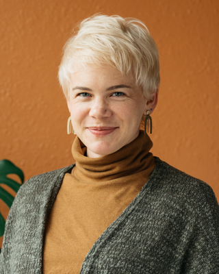 Photo of Emily Haygeman, Psychologist in Cannon Beach, OR