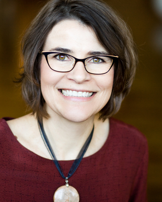 Photo of Clare Isaacson, Counselor in Kenmore, WA