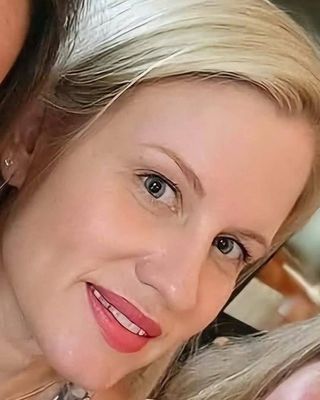 Photo of April Befort, Clinical Social Work/Therapist, LCSW, CPRP