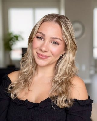 Photo of Kelsey Farrar, Counselor, MA, LMHC