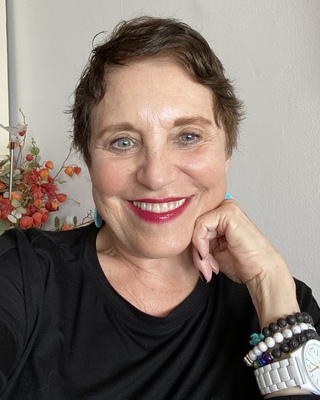 Photo of Cynthia Strite, Licensed Psychoanalyst in New York