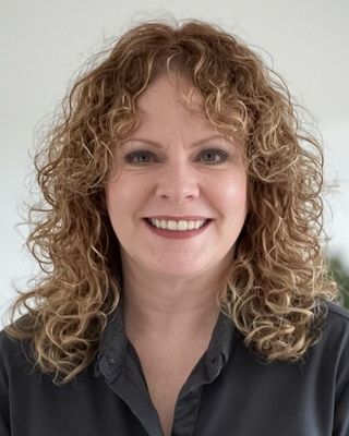 Photo of Dawn Gomez, Clinical Social Work/Therapist, MSW, LCSW-C