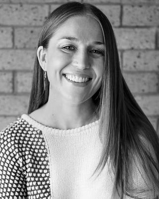Photo of Melanie Johnson, Pre-Licensed Professional, BA