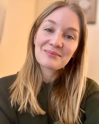 Photo of Haley Hinds, Pre-Licensed Professional, LMHC-A, MA