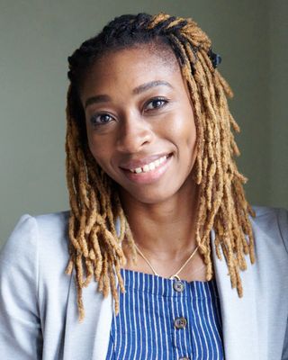 Photo of Shay Reid, Registered Psychotherapist (Qualifying)
