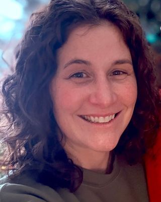 Photo of Lindsey Field, Licensed Professional Counselor, MA, LPC, SAC