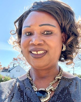 Photo of Julie Gbogi, Psychiatric Nurse Practitioner, PMHNP