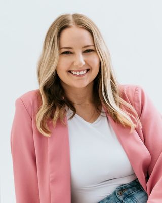 Photo of Dr. Victoria Williams, Clinical Social Work/Therapist, DSW, LCSW