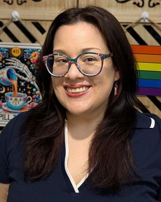Photo of Lisa Arce, Licensed Professional Counselor, MA, LPCS-TX, LCPC-IL