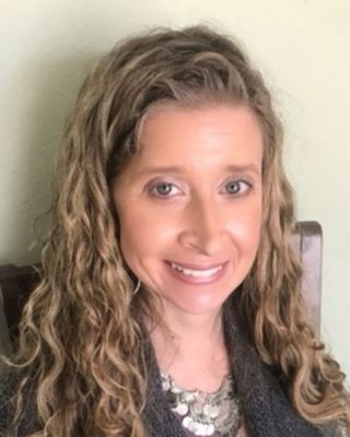 Photo of Sara Leslie, Psychologist, PsyD