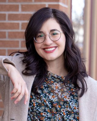 Photo of Julia Grimshaw, Clinical Social Work/Therapist, MSW