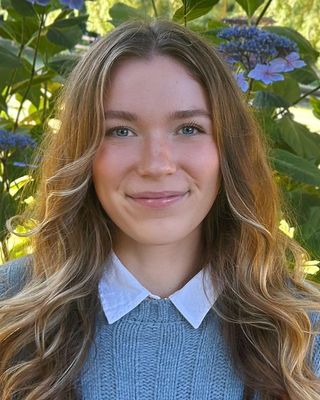 Photo of Lili Parman, Pre-Licensed Professional, LMHCA