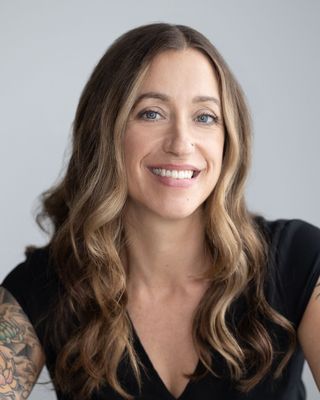 Photo of Danielle Gill, Clinical Social Work/Therapist, LICSW