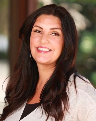 Photo of Tanya Fernandez, Clinical Social Work/Therapist, LCSW