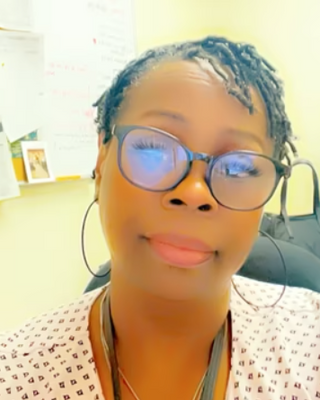 Photo of Alicia Squalls, Clinical Social Work/Therapist, LCSW