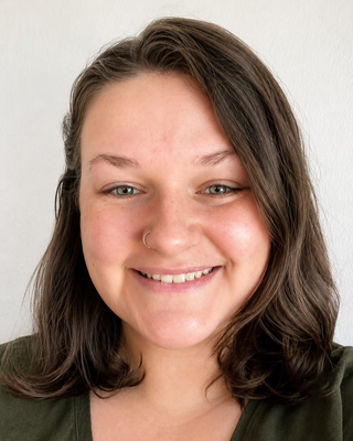 Photo of Laura Starcher, Licensed Professional Clinical Counselor, LPCC-S, MA