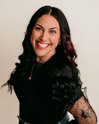 Photo of Martina Ricards Marks, Clinical Social Work/Therapist, LMSW, RYT-200