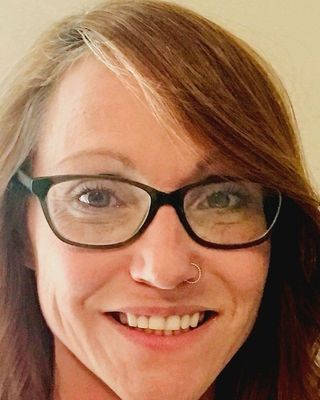 Photo of Lynette Hamlet, Licensed Professional Clinical Counselor, LPCC