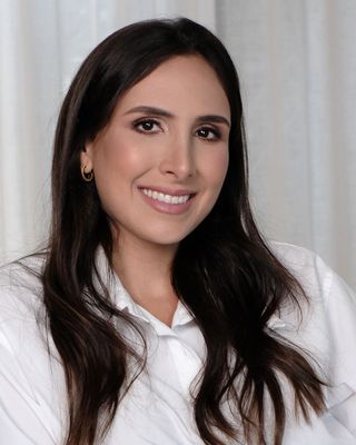 Photo of Kriselle Hadad Emdr Trained, MS, LMHC, EMDR
