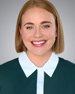 Photo of Kate McElwain, Clinical Social Work/Therapist, LSW