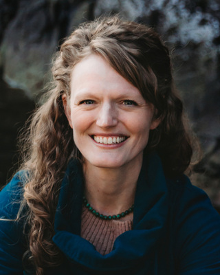 Photo of Helen Beynon, Counsellor in British Columbia