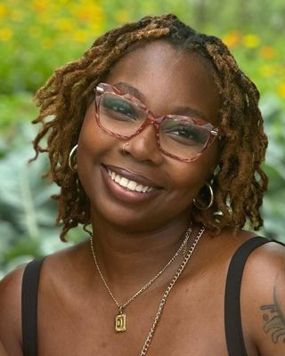 Photo of Danashia McLaughlin, Counselor, LMHC