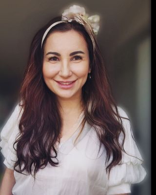 Photo of Ramona Suteu, Registered Psychotherapist, BA, MACP, RP, CCC