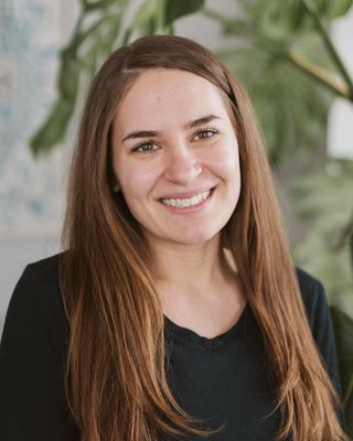 Photo of Britta Howard, Clinical Social Work/Therapist, MSW, LICSWA
