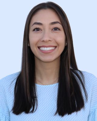 Photo of Nicole Davi, Pre-Licensed Professional, MFT , Student