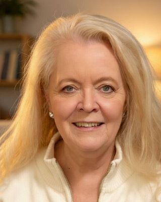 Photo of Lois Fischer, Marriage & Family Therapist, MA, LMFT