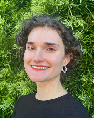 Photo of Kendra Lewis, Associate Clinical Social Worker, ASW, DBT, IFS