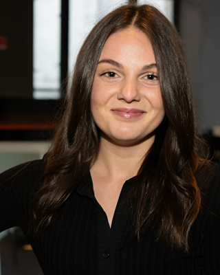 Photo of Alexis Bergeron - Alexis Bergeron | Anxiety, EMDR, Eating Disorders, Registered Social Worker, RSW, MSW
