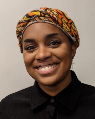 Photo of Charla Davis, Clinical Social Work/Therapist, LLMSW