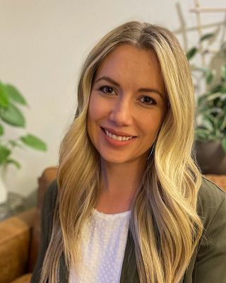 Photo of Jezz Stone, Psychologist in Beltline, Calgary, AB