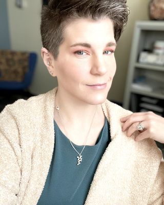 Photo of Aslynn J. Romano, Psychiatric Nurse Practitioner, MSN, APRN, PMHNP