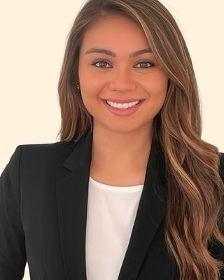 Photo of Juliana Benedetti, Pre-Licensed Professional, MS, LMFT