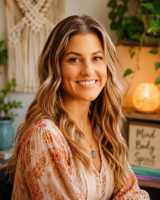 Photo of Deanne Compton Ross, Licensed Professional Counselor, MS, LPC, INHC