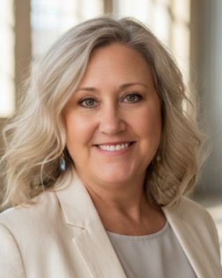 Photo of Michelle Lambert, Licensed Master Social Worker, MSW, LCSW
