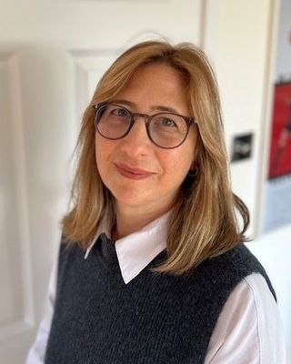 Photo of Sheryl Noik, Psychotherapist, MBACP