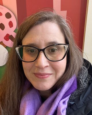 Photo of Elesha Winebrenner, Counselor