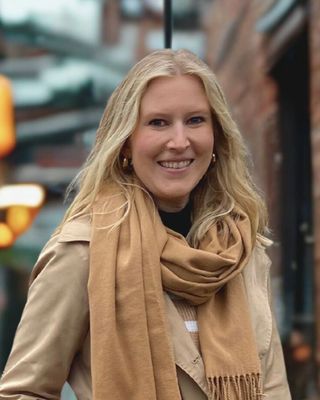 Photo of Nicole Herje, Clinical Social Work/Therapist, MSW, LICSW