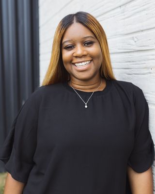 Photo of Donielle Smith, Clinical Social Work/Therapist, MSW, LCSW, LISW-CP