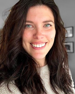 Photo of Lindsey Hompe, Psychiatric Nurse Practitioner, PMHNP