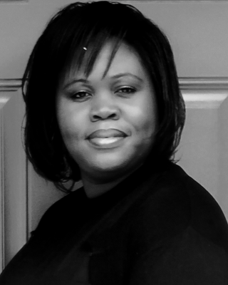 Photo of Youseline Vil-Matthews, Pre-Licensed Professional, MS, RMHCI