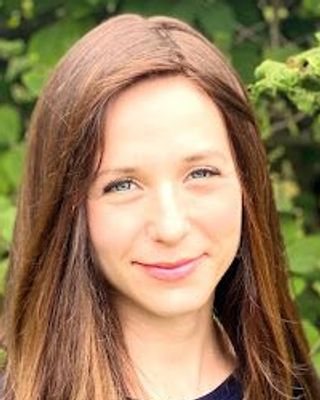 Photo of Talia Hellman, Psychiatric Nurse Practitioner, PMHNP, FNP, APNP