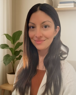 Photo of Ashley Cohen, Registered Psychotherapist (Qualifying), MACP, BA, RBT