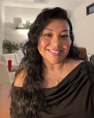 Photo of Roxana Fajardo Parker, Marriage & Family Therapist, LMFT