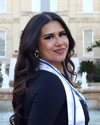 Photo of Maria Del Rocio Munoz, Licensed Professional Counselor Associate, MA, LPC-A