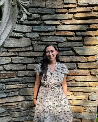 Photo of Noemi Flores, Clinical Social Work/Therapist, LICSW, LCSW